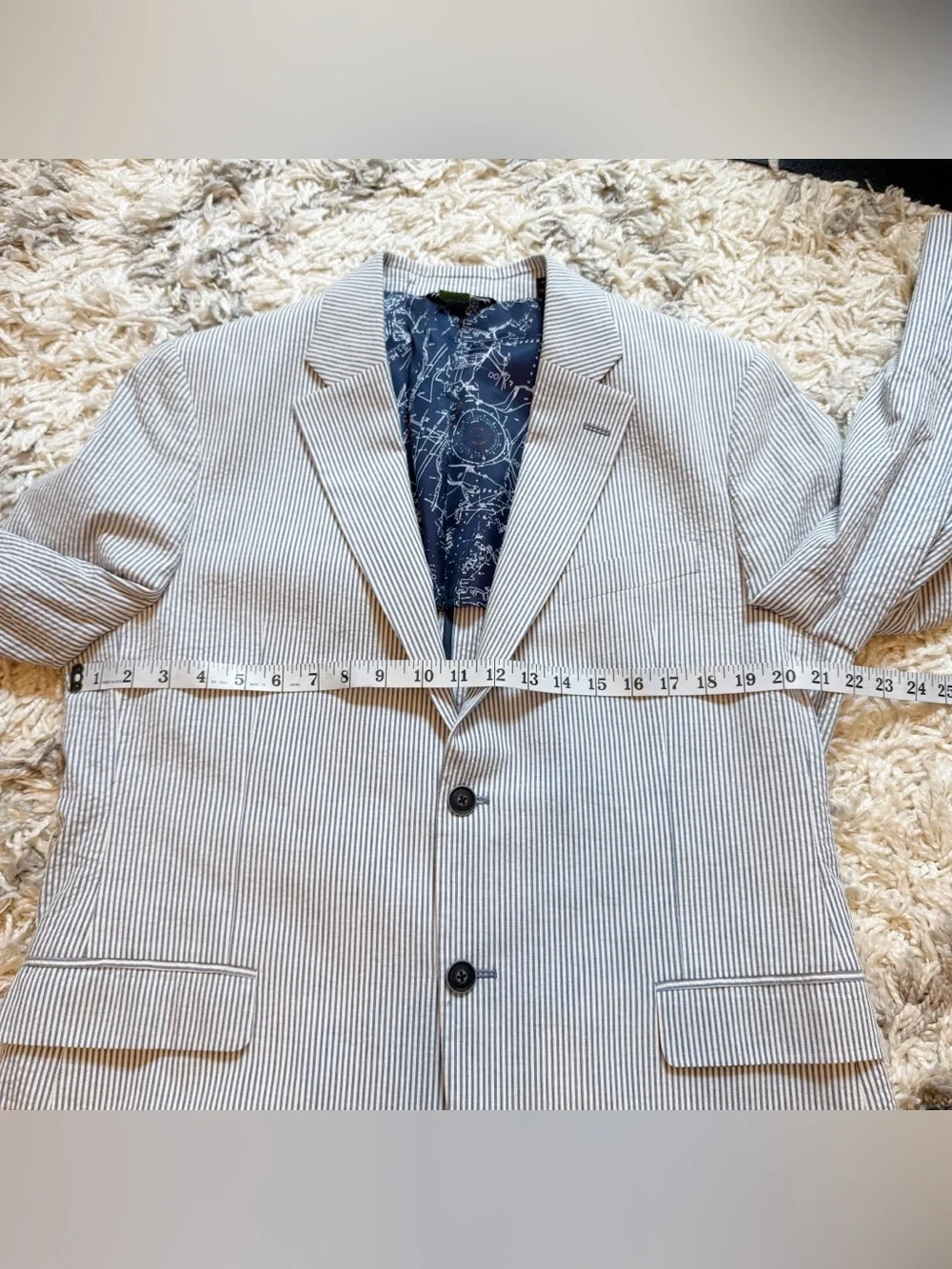 Nautica | Men’s blue/white striped  seersucker partially lined blazer Size S42